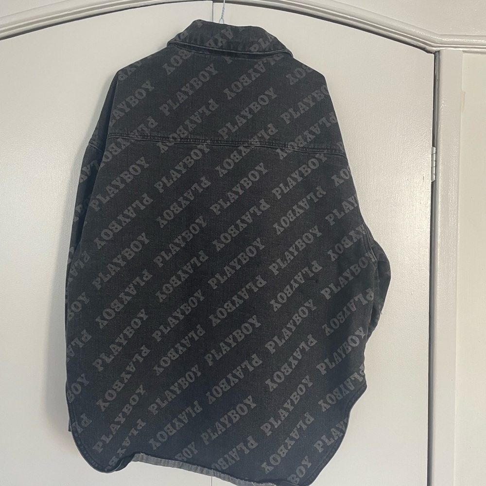 PLAYBOY all over print Charcoal Denim thick button down with snaps size large - Picture 8 of 9